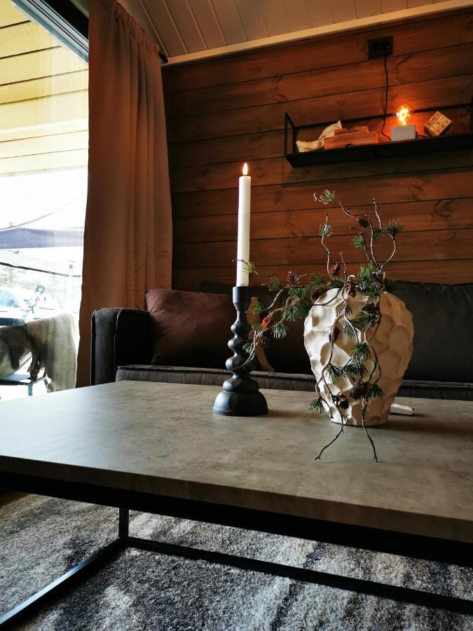 Min Aja Hotel Карашьок Екстериор снимка