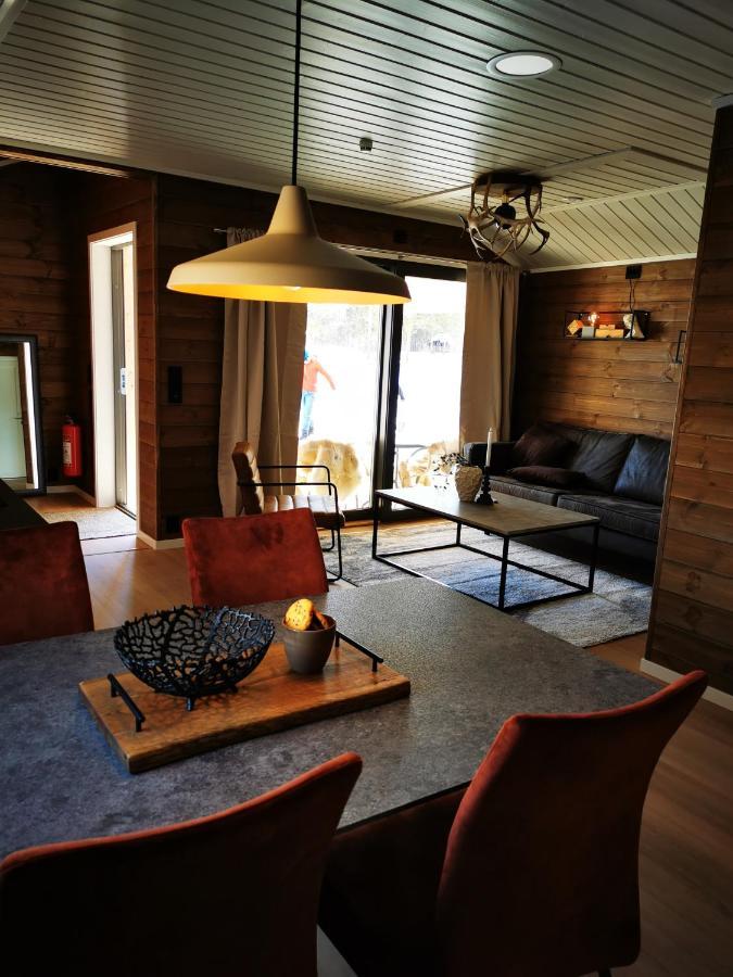 Min Aja Hotel Карашьок Екстериор снимка