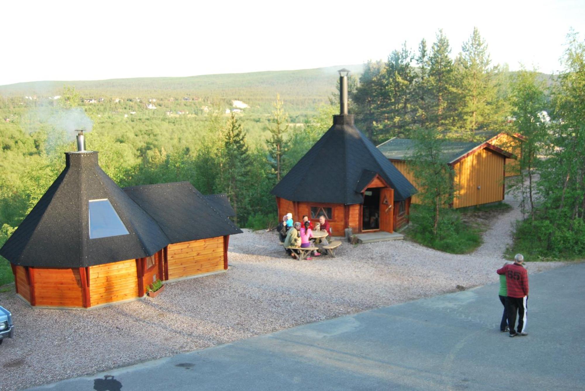 Min Aja Hotel Карашьок Екстериор снимка