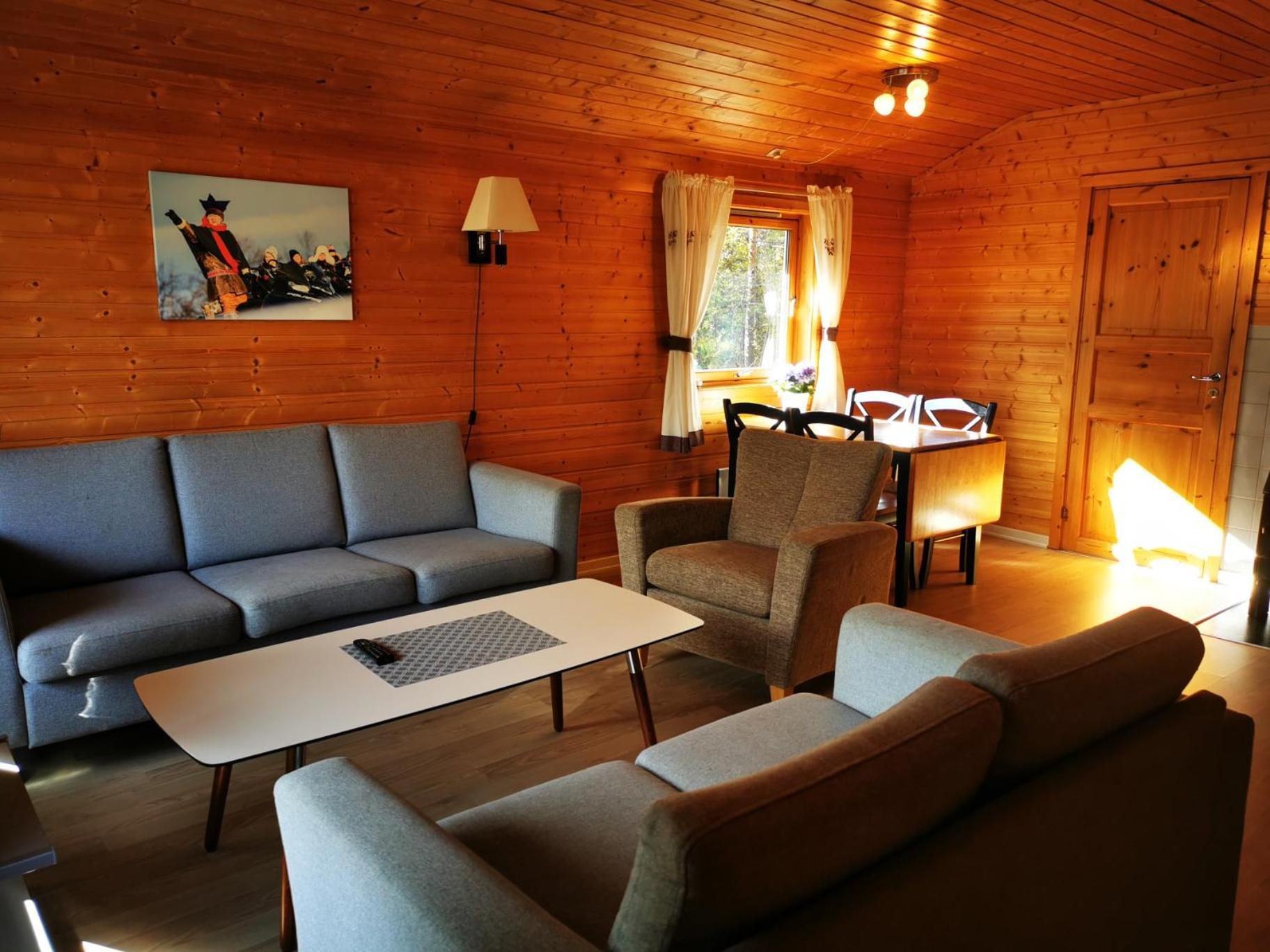 Min Aja Hotel Карашьок Стая снимка